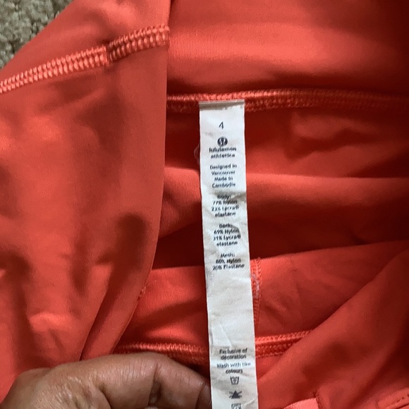 Lululemon crop pants - Picture 3 of 6